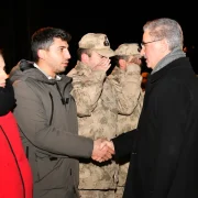 Vali Aydın Baruş, görev başındaki personelin yeni yılını kutladı