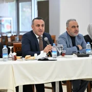 Gazetecilik, hak ve hukukun savunulduğu kutsal bir meslektir
