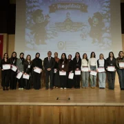 Geleceğin Bilim İnsanları Diplomalarını Aldı!