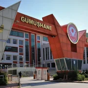 Gümüşhane Üniversitesi yaşıtları arasında 2 Milyar TL barajını aşan ilk üniversite oldu