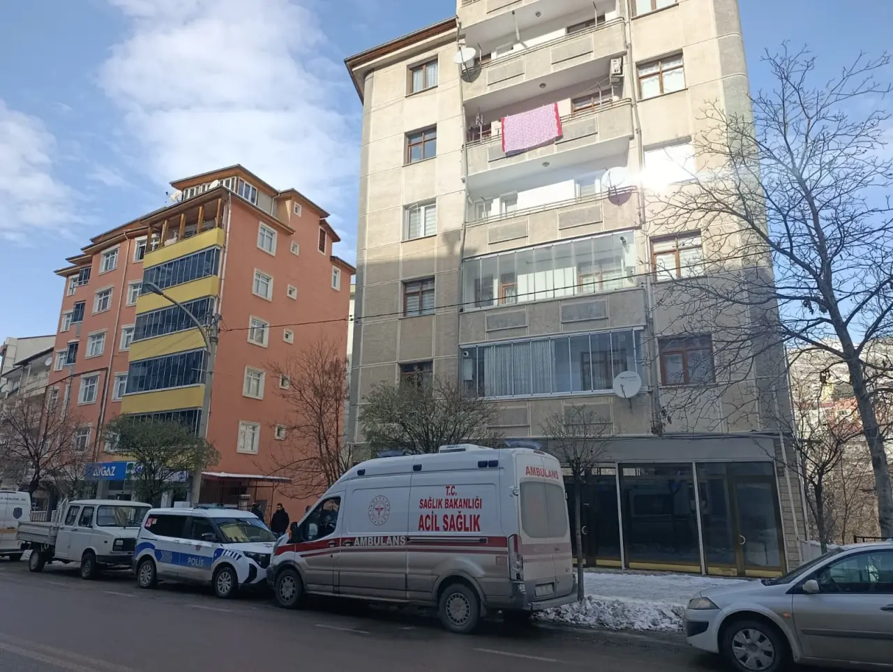 Gümüşhane Üniversitesini yasa boğan ölüm! Akademisyen evinde ölü bulundu