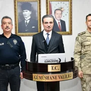 Vali Aydın Baruş Gümüşhane’nin 2025 Yılı Asayiş ve Güvenlik Verilerini Kamuoyuyla Paylaştı