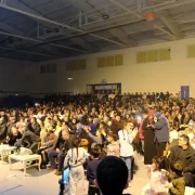 Şiran’da salonlar dar geldi! Binlerce kişi Fadıl Aydın programına katıldı