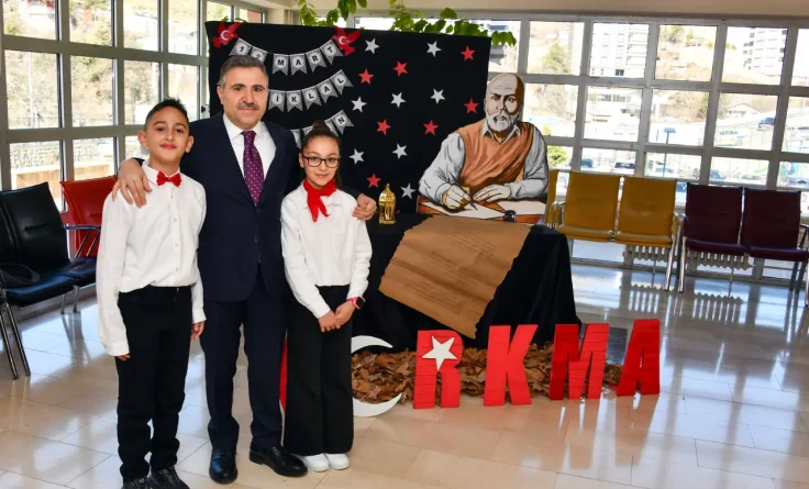 Allah Bu Millete Bir Daha İstiklal Marşı Yazdırmasın