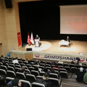 Gümüşhane Üniversitesinde Uyuşturucu Gerçeği Konferansı Düzenlendi