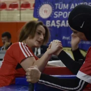 Üniversiteler Arası Bilek Güreşi Türkiye Şampiyonu: Gümüşhane Üniversitesi!