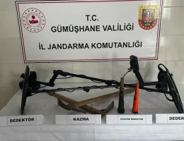 Şiran’da Define Hayali Kısa Sürdü! Jandarma Suçüstü Yakaladı