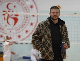 Efeler Ligi Yıldızı Kaan Atmaca Torullu Genç Sporcularla Bir Araya Geldi