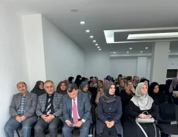 Gümüşhane İl Müftülüğü Kadınlara Yönelik Dijital Dünyada Aile ve Çocuk Konferansı Düzenledi