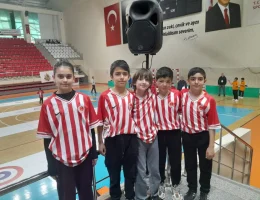 Gümüşhaneli Öğrenciler Floor Curling Bölge Yarışmalarında Şampiyon Oldu