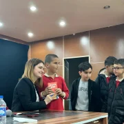 Öğrencilerin Yoğun İlgi Gösterdiği Yazar Yeni Müjdeyi Verdi!