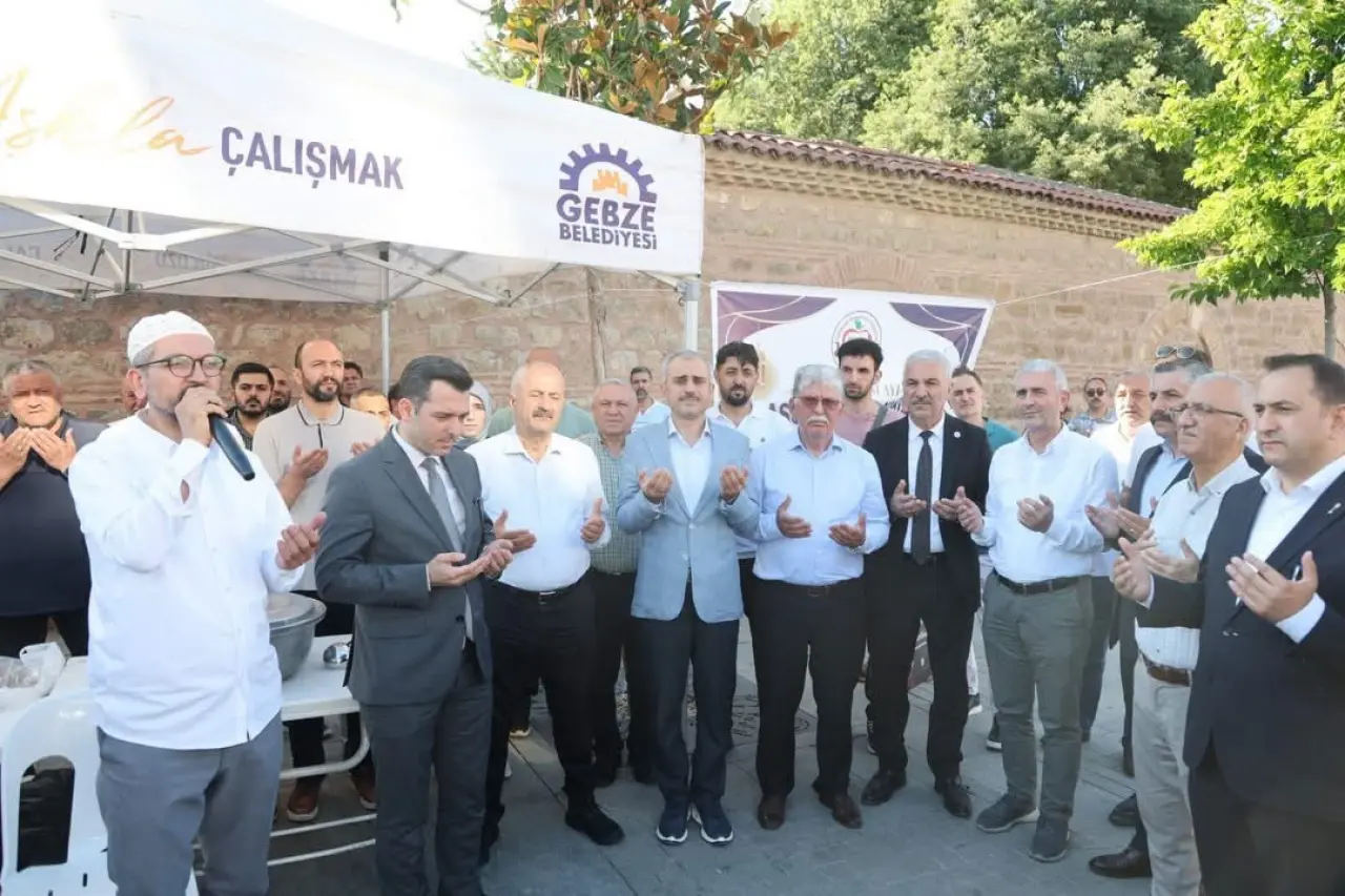Kocaeli GÜDEF, Gebze’de aşure programı düzenledi