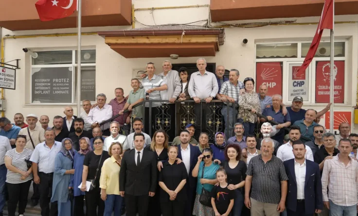 CHP Gümüşhane İl Başkanı Özgür Deniz Demir ve Yönetimi İstifa Ederek Yeni Parti’ye Katıldı