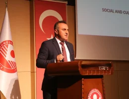 Gümüşhane Üniversitesi’nde Uluslararası Sosyal ve Kültürel Temaslar Konferansı başladı