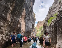 Gümüşhane’de doğaseverler Yılanlı Kanyon’u keşfetti