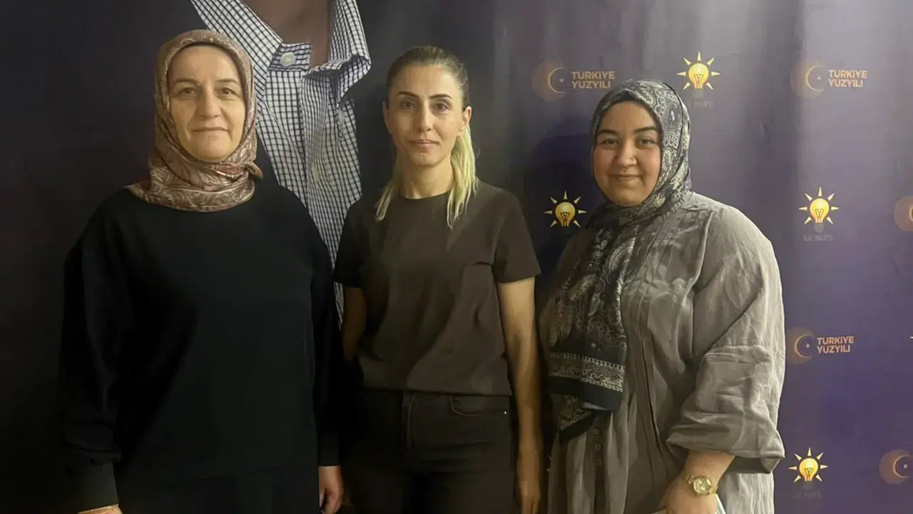 AK Parti Gümüşhane Teşkilatından İbn-i Sina Haftası’na Özel Sergi