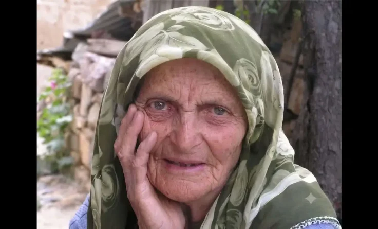 Hanife ATAMAN Hakk’ın rahmetine kavuşmuştur