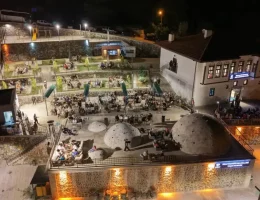 Süleymaniye Mahallesi’nde Şiir Dinletisi ve Herfene Gecesi Düzenlendi