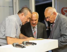 Bankacıya Yazdığı Şiirle Herkesi Hayran Bıraktı!