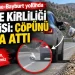 Duyarsız Sürücü Çöpünü Yola Attı, Köylüler Çileden Çıktı!