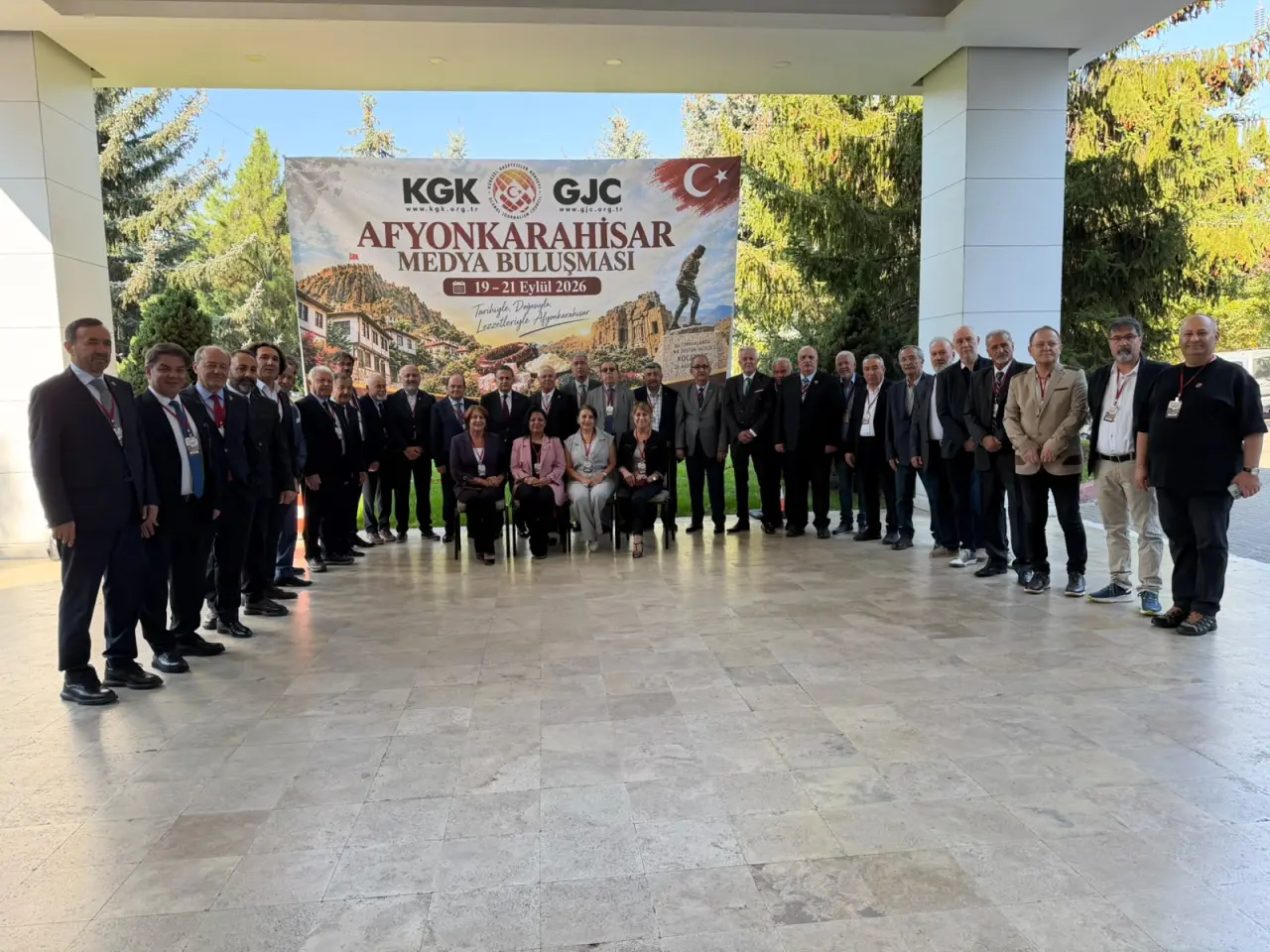 Ebuzer Yapar’dan 14 Sayfalık Medya Raporu