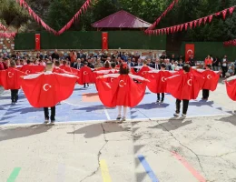 Gümüşhane’de İlköğretim Haftası Fevzipaşa İlkokulunda Coşkuyla Kutlandı