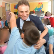 Gümüşhane’de Örnek Öğrenciler Kırtasiye Malzemesiyle Ödüllendirildi