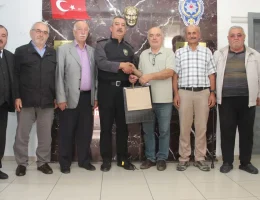 Yeşildere Nuri Dayı Şenliği Derneğinden Emniyet Müdürü Karasakal’a Veda Ziyareti