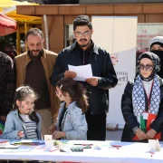 Gazze’deki İnsani Drama Gümüşhane’den Fırça Darbesiyle Tepki