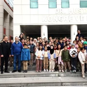 Minikler Binlerce Yıllık Tarihi Dijital Müzede Keşfetti